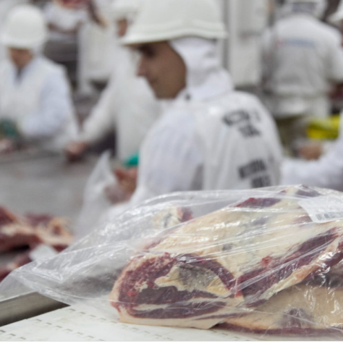 Argentina rompe récords históricos en exportaciones de carne vacuna